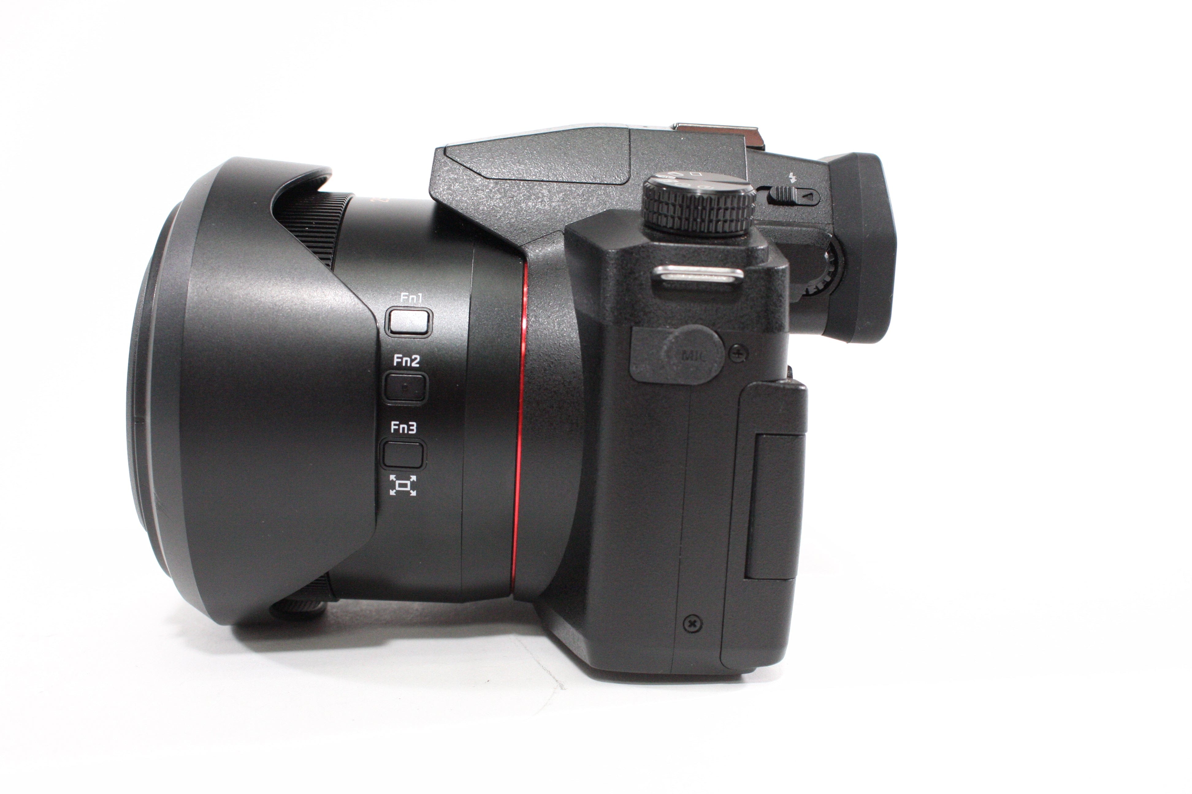 Panasonic Lumix 25-400mm f/2.8-4 Model DC-FZ1000M2 – Camera Exchange