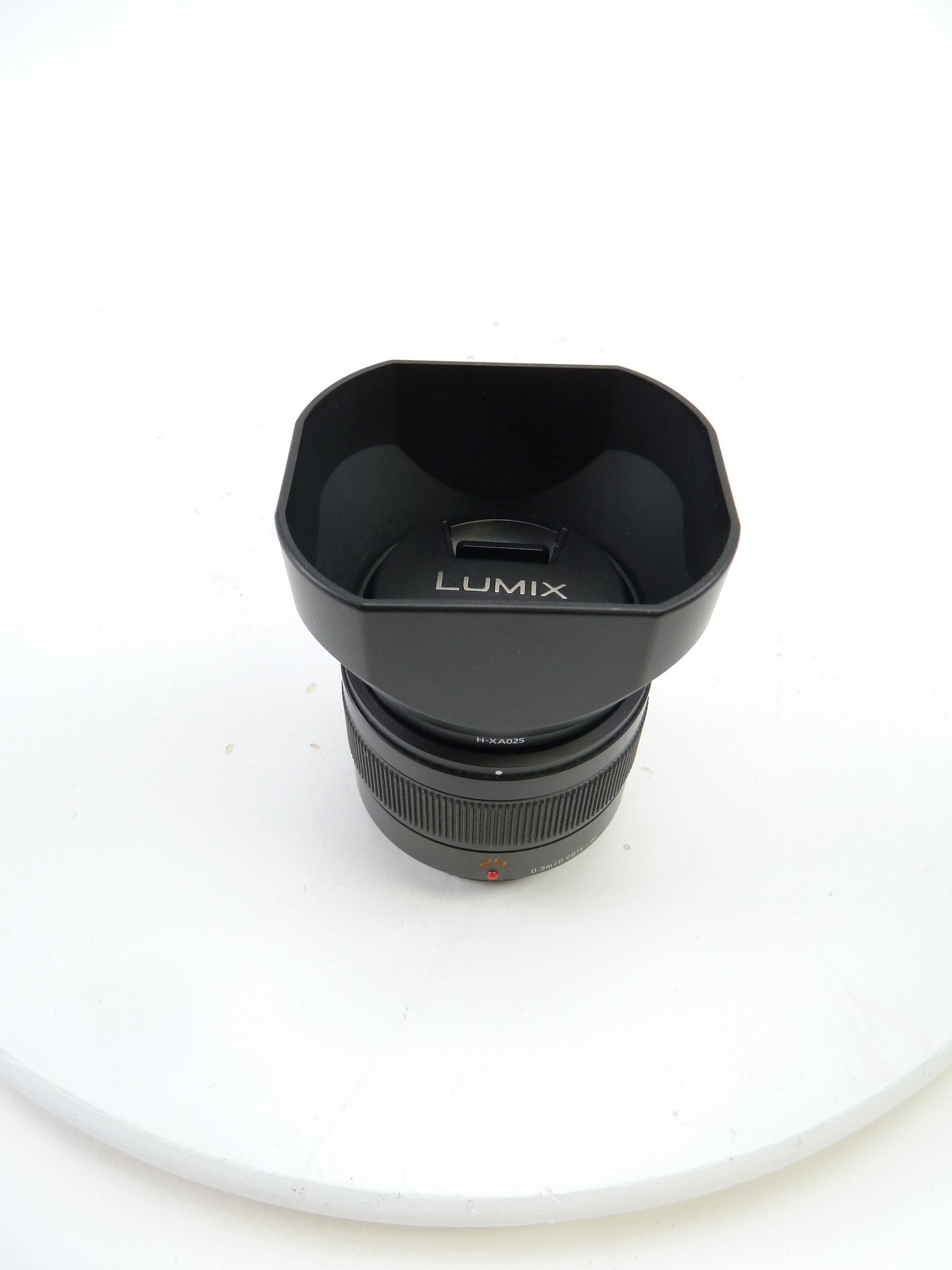 Panasonic Lumix DG Summilux 25MM F1.4 ASPH Micro 4/3rds Lens