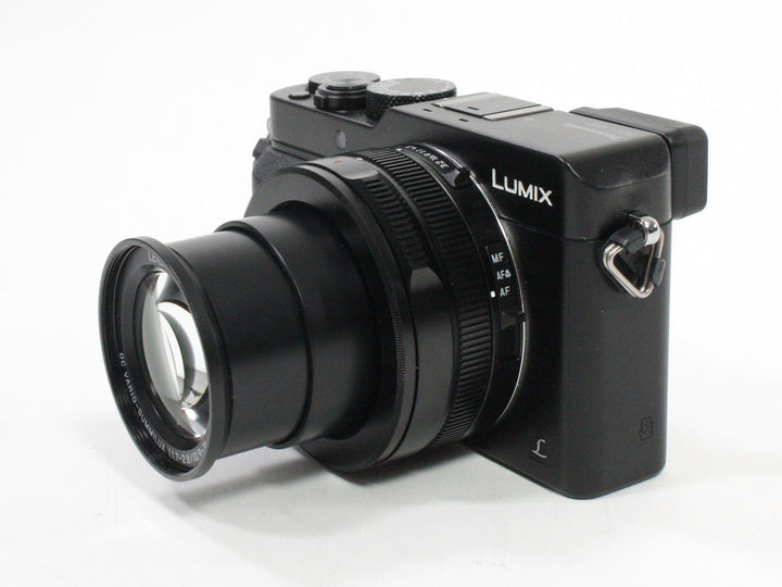 Panasonic Lumix DMC-LX100 Digital Camera Digital Cameras - Digital Point and Shoot Cameras Panasonic WT7AG002597