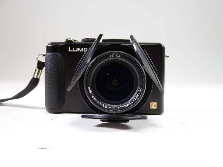 Panasonic Lumix DMC-LX7 Digital Cameras - Digital Point and Shoot Cameras Panasonic FK2HA009094