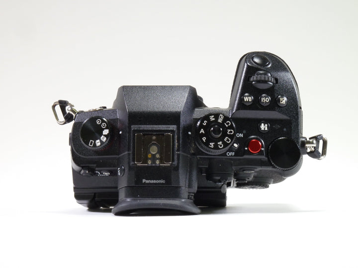 Panasonic Lumix GH6 Digital Mirrorless Camera Digital Cameras - Digital Mirrorless Cameras lumix WG2AA004132