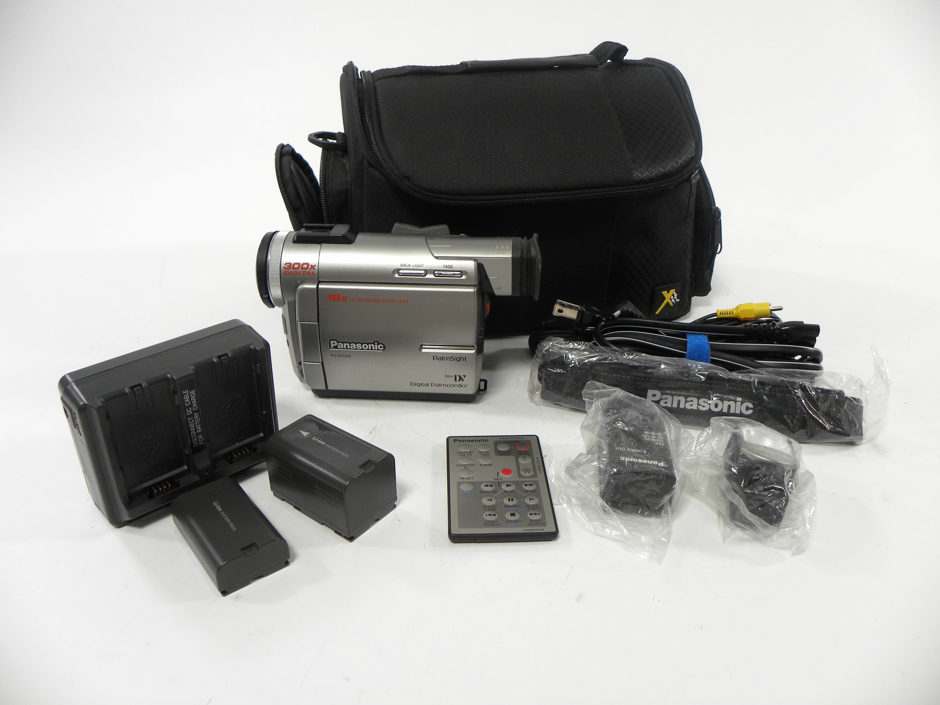 Panasonic Palm Sight MiniDV PV-DV910 Camcorder – Camera Exchange