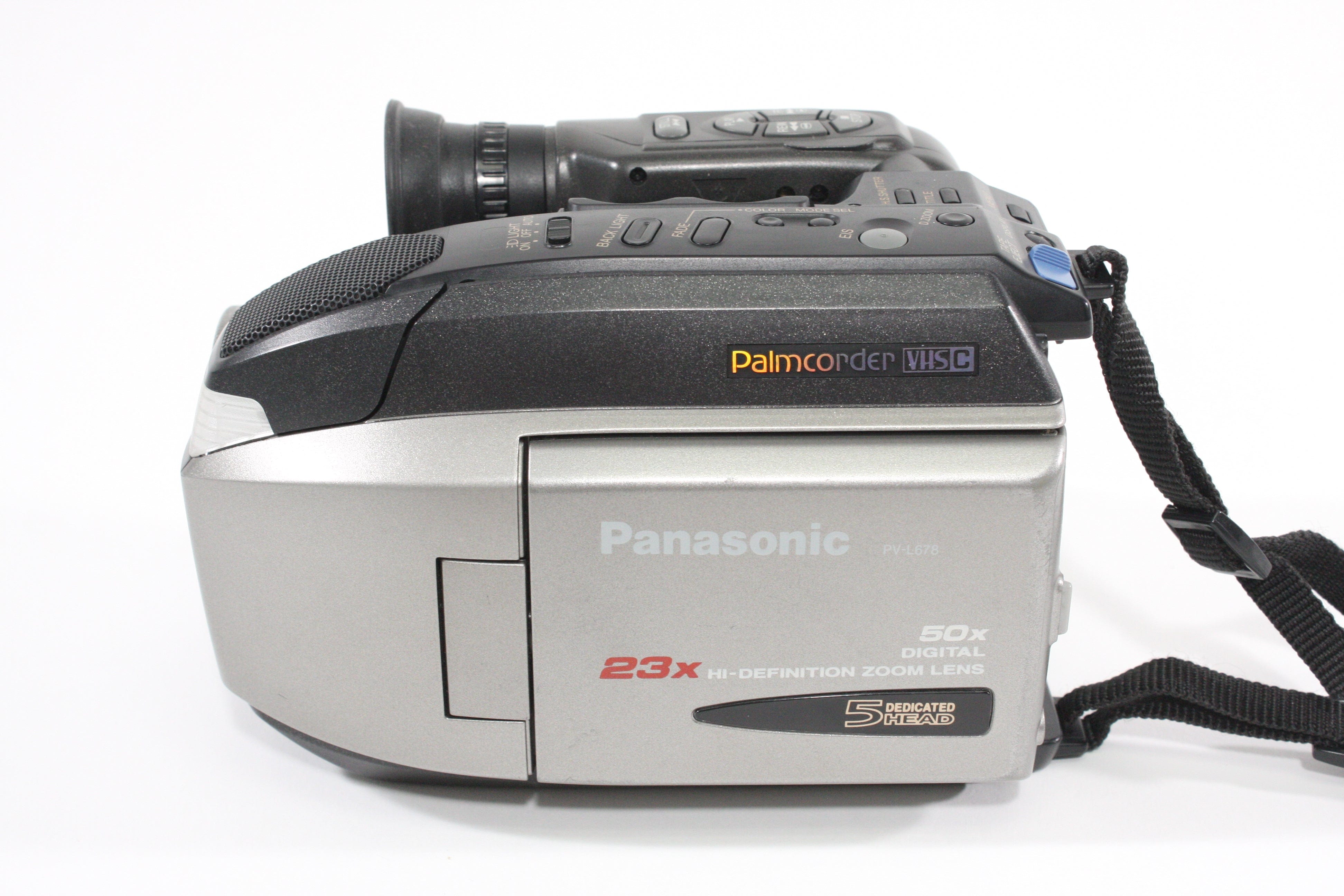 Panasonic PV-L678 VHS-C Palmcorder with 23x zoom lens – Camera
