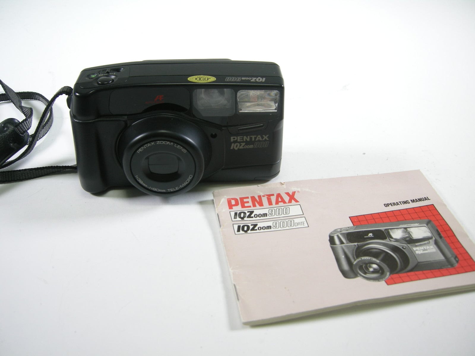 Pentax IQZoom 900 35mm Point & Shoot Film store Camera