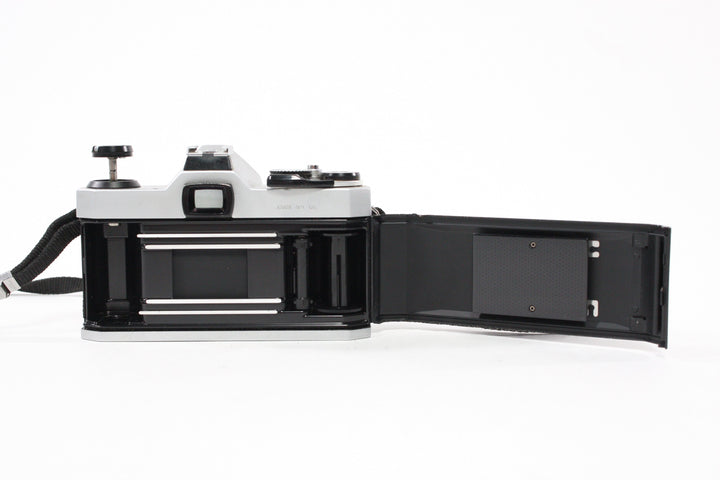 Pentax K1000 35mm SLR Camera w/ 50mm f/2 Lens 35mm Film Cameras - 35mm SLR Cameras Pentax 6536714