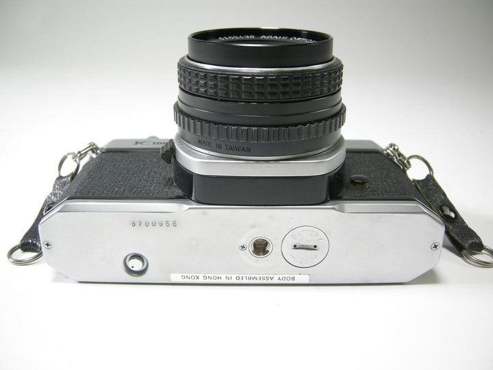 Pentax K1000 35mm SLR w/SMC Pentax-M 50mm f1.7 35mm Film Cameras - 35mm SLR Cameras - 35mm SLR Student Cameras Pentax 6700956