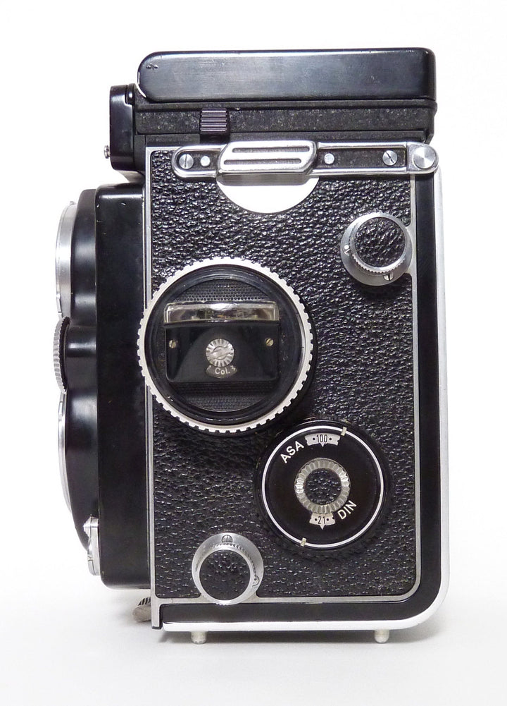 Rolleiflex 3.5F Model 2 with Scgneider Xenotar 75mm f3.5 Medium Format Equipment - Medium Format Cameras - Medium Format 6x6 Cameras Rollei 2230141