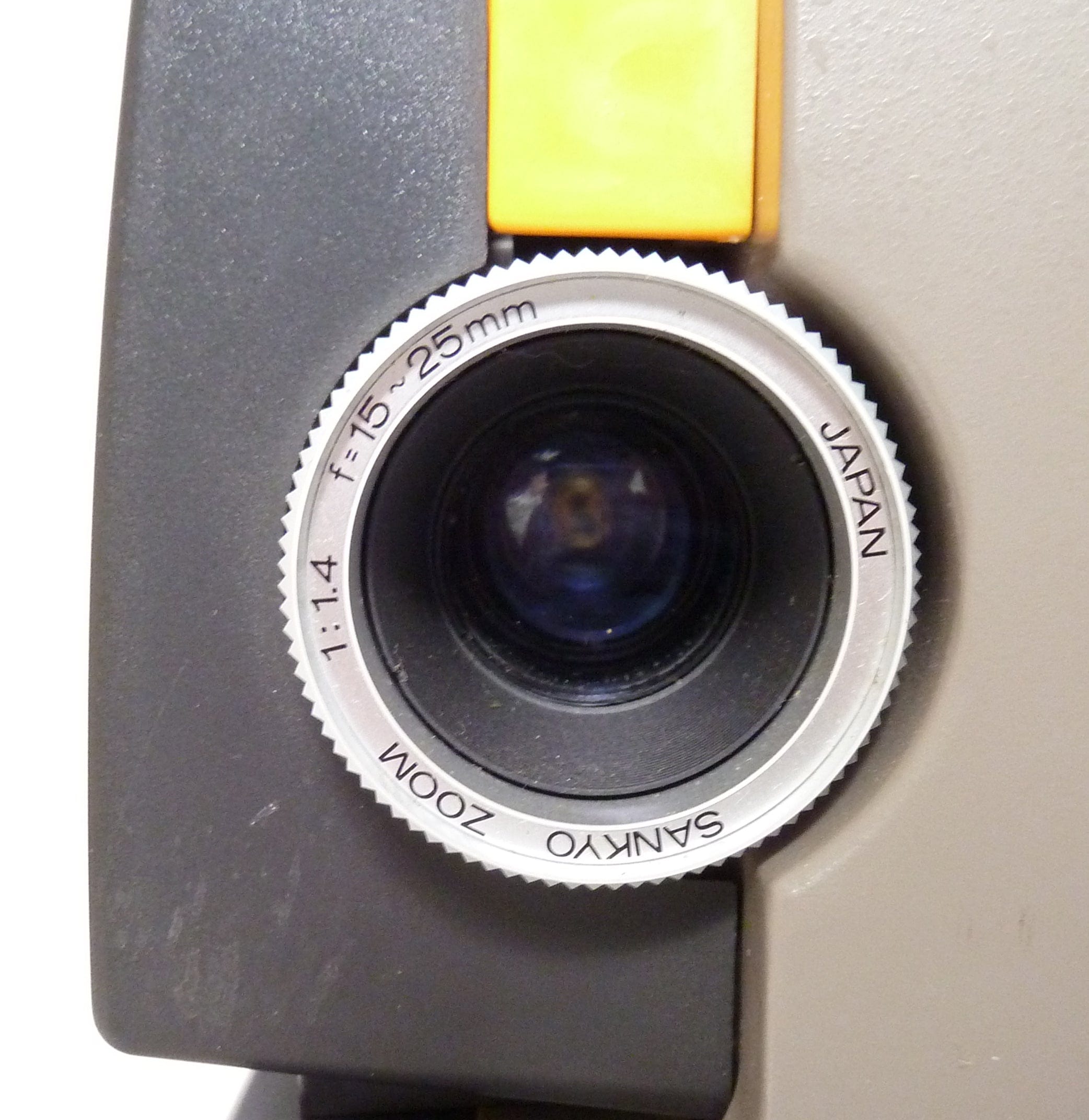Sankyo Super 8/ Single 8 Magnetic Sound - 600 Projector – Camera