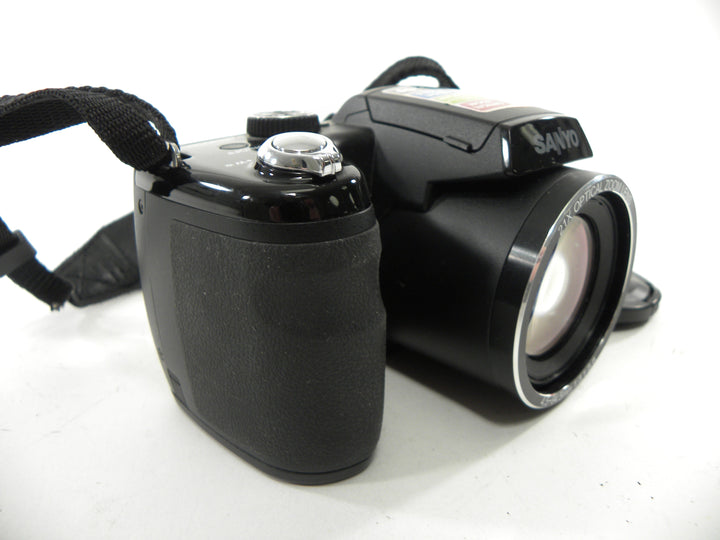 Sanyo VPC-E2100 Bridge 14.0mp Digital Camera Digital Cameras - Digital Point and Shoot Cameras sanyo 11091017527