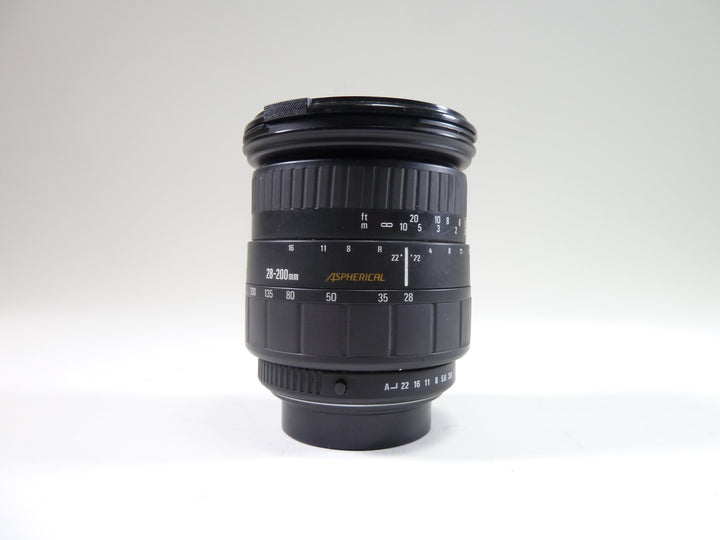 Sigma 28-200mm f/3.8-5.6 for PK Mount Lenses Small Format - K Mount Lenses (Ricoh, Pentax, Chinon etc.) Sigma 2042300