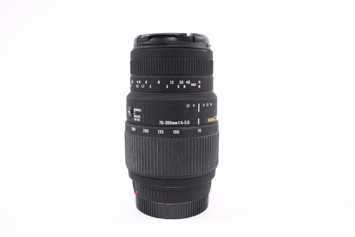 Sigma DG 70-300mm f/4-5.6 for Sony/Minolta A Mount Lenses Small Format - Sony& - Minolta A Mount Lenses Sigma 4187261