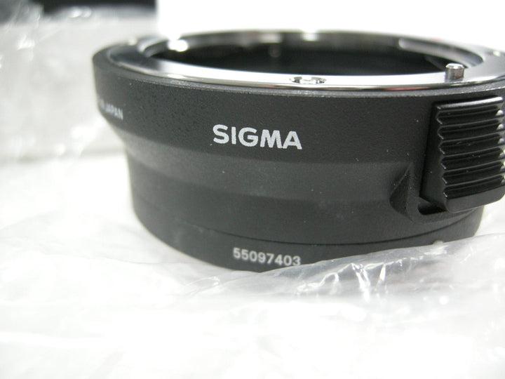 Sigma MC-11 Adapter for Canon EF to Sony E Lens Adapters and Extenders Sigma 55097403