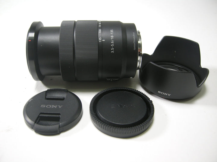 Sony 18-135mm f3.5-5.6 E Mt. Lenses Small Format - Sony E and FE Mount Lenses Sony 2176582