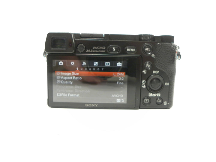 Sony a6000 24.3mp Digital Mirrorless Camera Body Only Shutter Ct. #9,698 Digital Cameras - Digital Mirrorless Cameras Sony 6431387