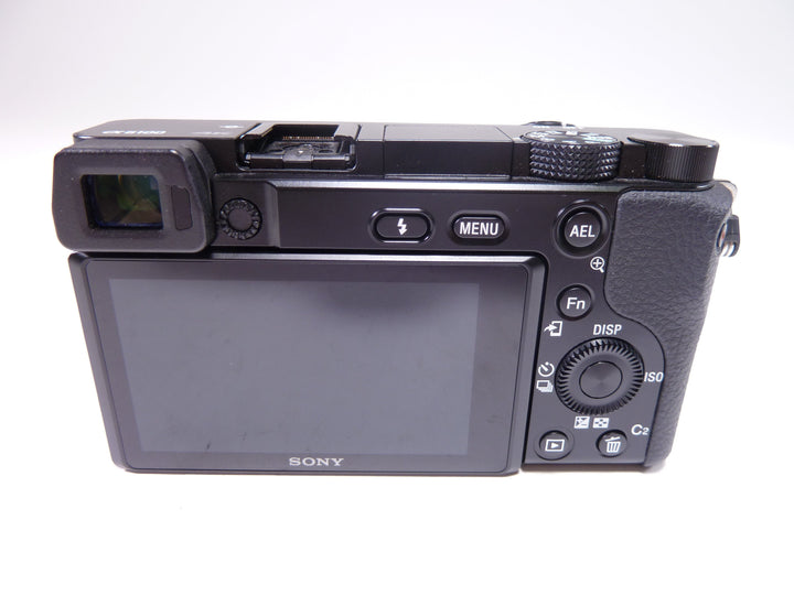 Sony A6100 Body with a Shutter Count of 18117 Digital Cameras - Digital Mirrorless Cameras Sony 6375883