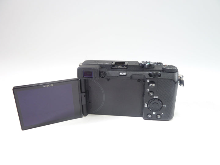 Sony a7 C Body Shutter Count 11781 Digital Cameras - Digital Mirrorless Cameras Sony 6148770