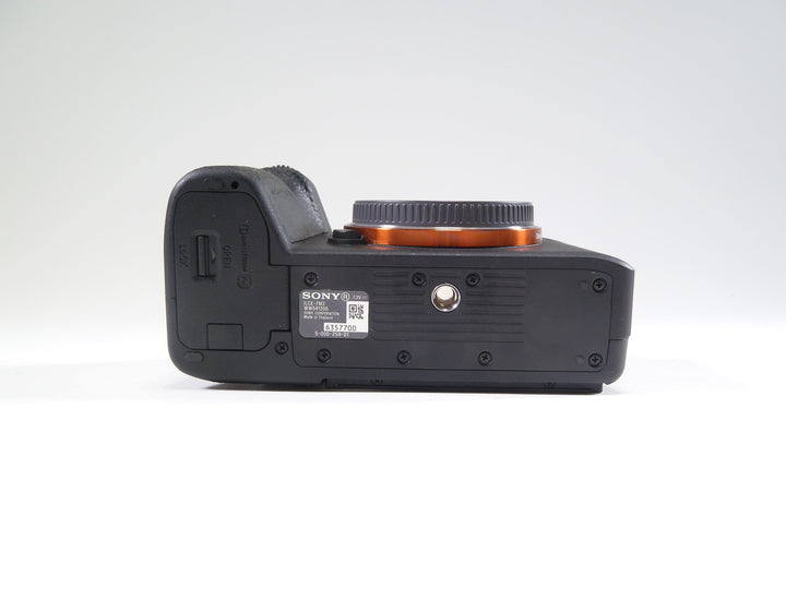 Sony A7 III Body Shutter Count 8226 Digital Cameras - Digital Mirrorless Cameras Sony 6357700