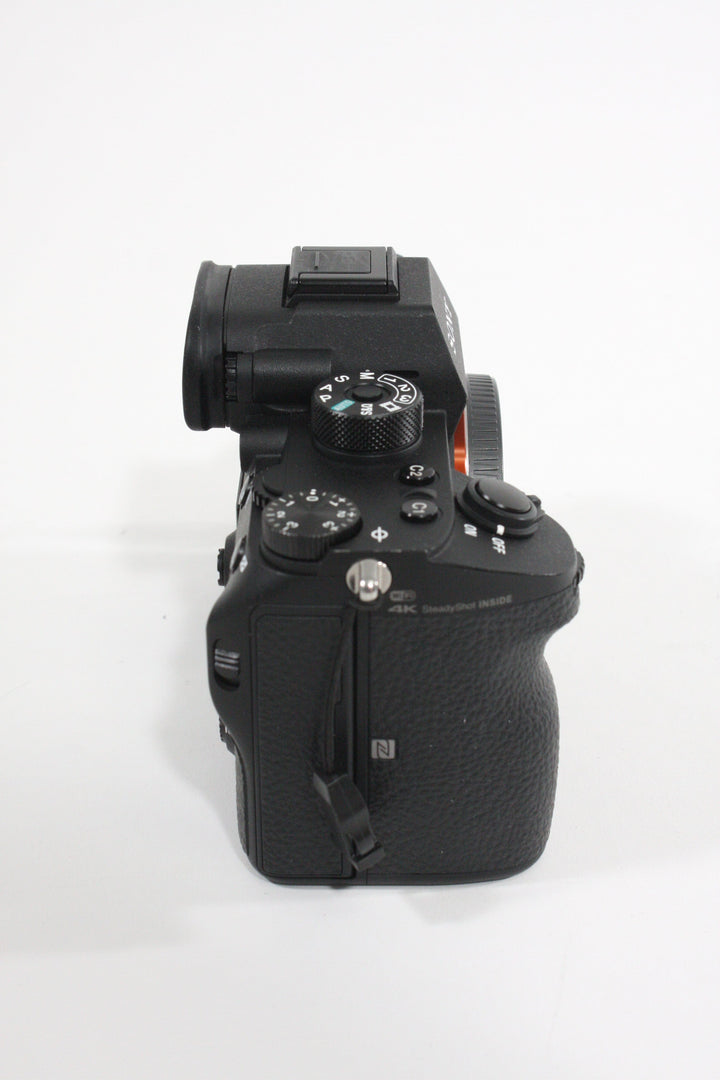 Sony a9 Body in Excellent Plus Condition with Brand New Shutter Digital Cameras - Digital Mirrorless Cameras Sony 3384932