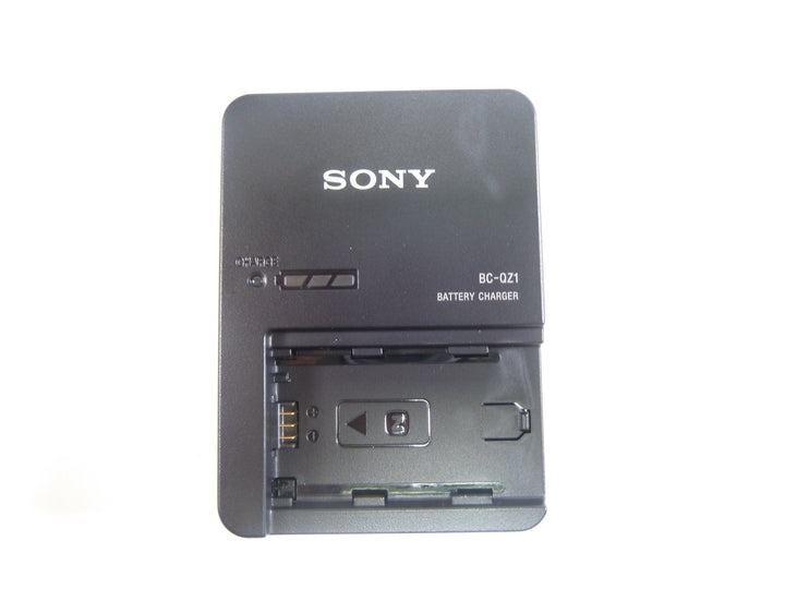 Sony BC-QZ1 Charger for NP-FZ100 Battery Battery Chargers Sony BCQZ1USED