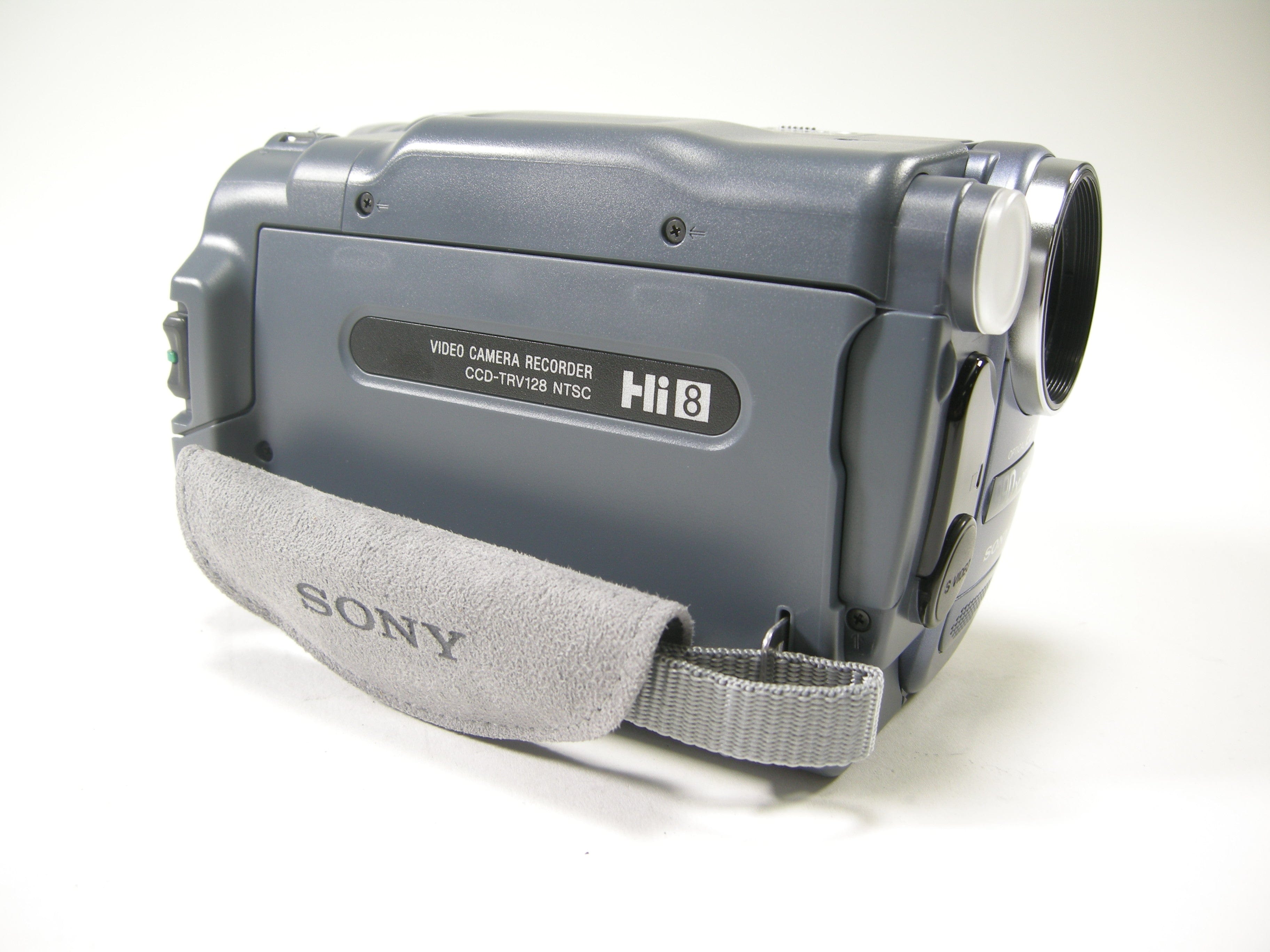 Sony Handycam CCD-TRV128 H18 fashion 8mm Video8 Camera Camcorder with Tapes