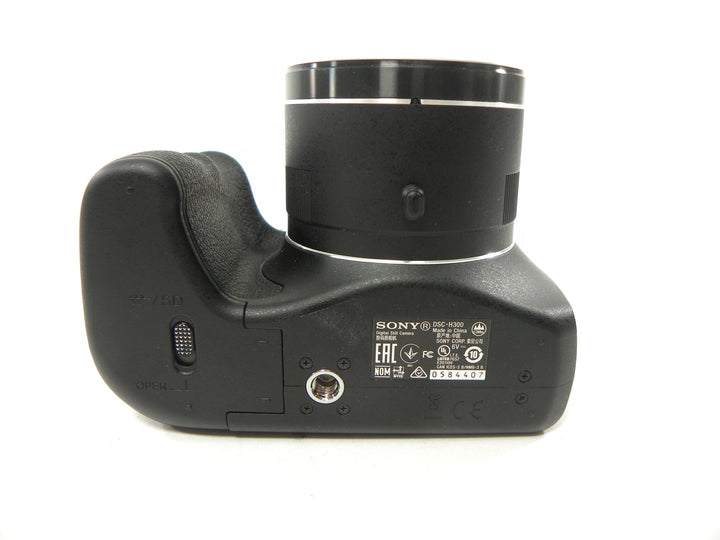 Sony Cyber Shot DSC-H300 20.1mp Digital camera Digital Cameras - Digital Point and Shoot Cameras Sony 0584407