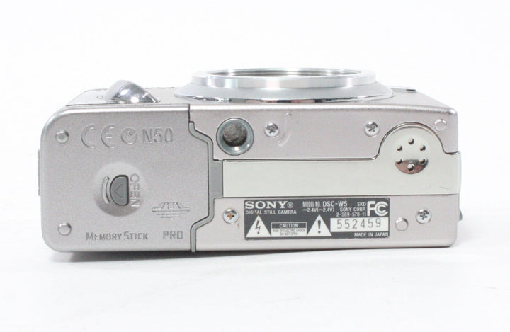 Appareil photo numérique Sony Cyber-shot DSC-W5 5,1 millions de pixels vintage - France Appareil photo numérique Sony Cyber-shot DSC-W5 5,1 millions de pixels vintage - France
