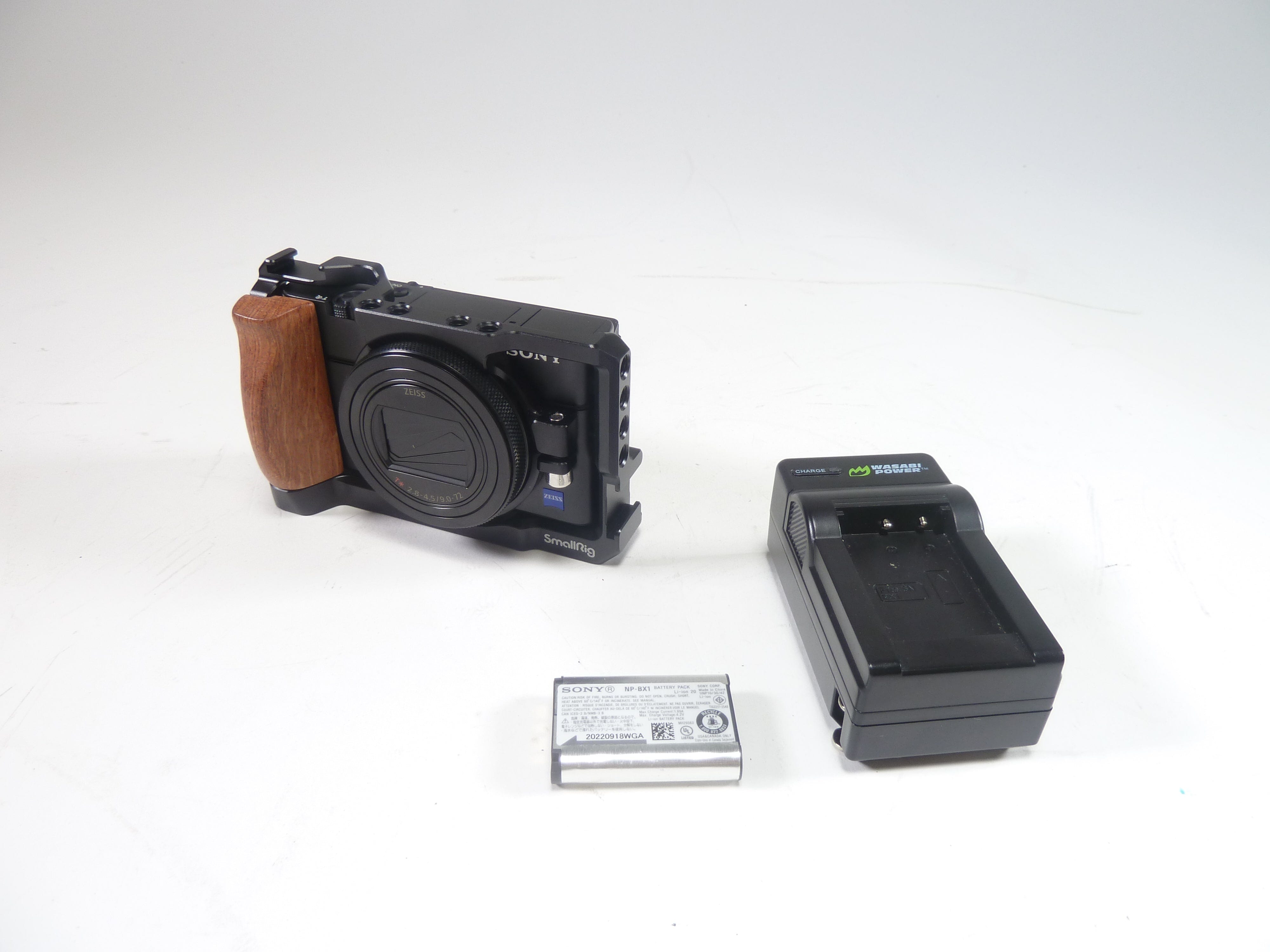 Sony Rx100 Rig Sony Cybershot RX100 VII w/ Smallrig Cage – Camera Exchange