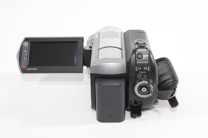 Sony DCR-SR220 Hard Drive Camcorder Video Equipment - Video Camera Sony 122975