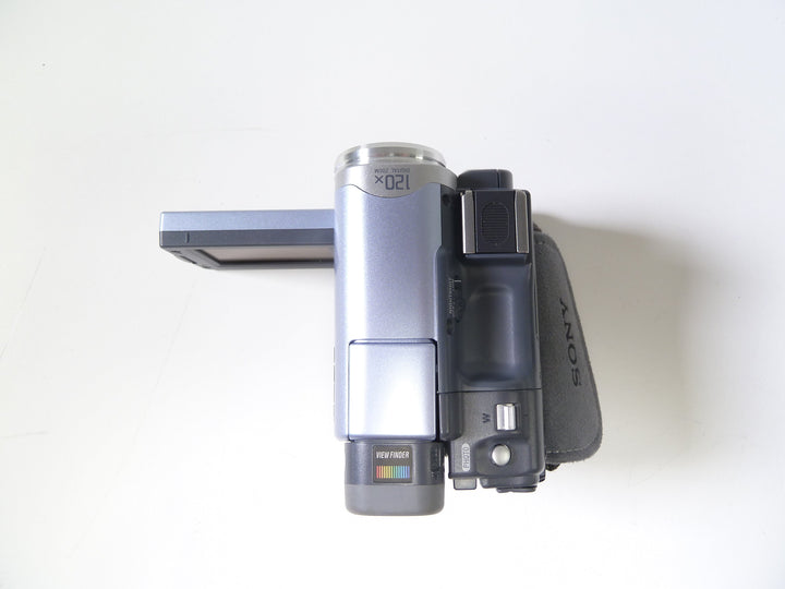 Sony DCR-TRV22 Carl Zeiss Vario-Sonnar Mini DV Camcorder Video Equipment - Video Camera Sony 405129