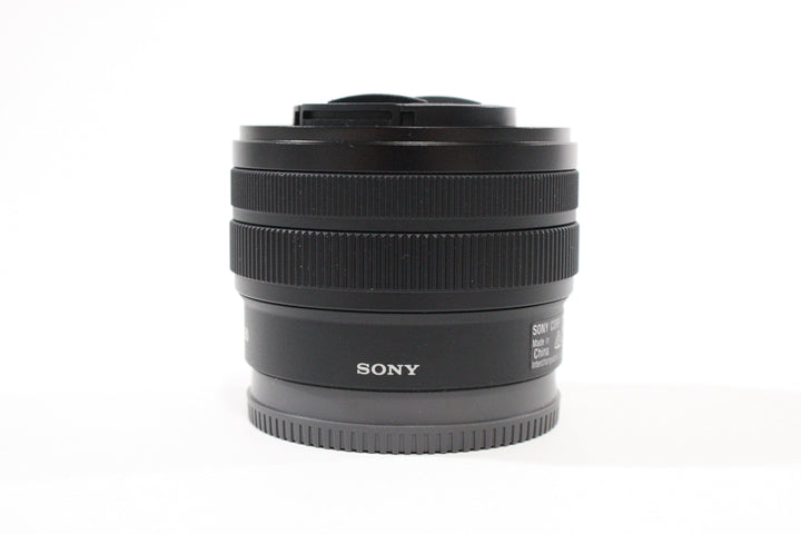 Sony FE 28-60mm f/4-5.6 Lenses Small Format - Sony E and FE Mount Lenses Sony 1802723