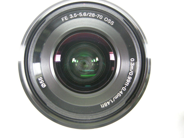 Sony FE 28-70mm f3.5-5.6 OSS E mount Lenses Small Format - Sony E and FE Mount Lenses Sony 1148059