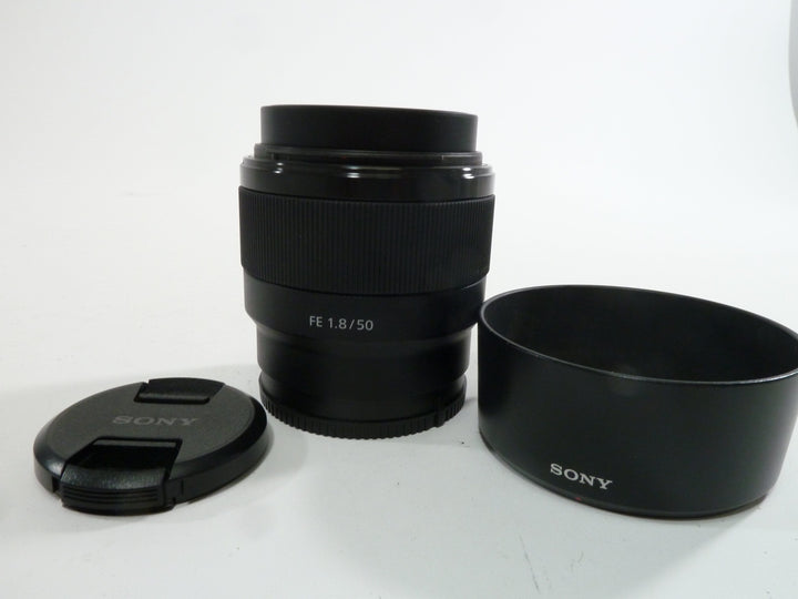 Sony FE 50mm f1.8 Lenses Small Format - Sony E and FE Mount Lenses Sony 2151665