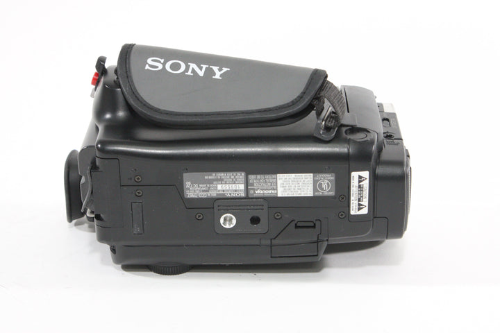 Sony Handycam CCD-TR67 Video 8 Camcorder Video Equipment - Video Camera Sony 1099559