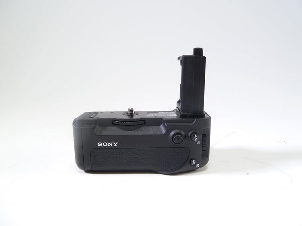 Sony VG-C4EM Vertical Battery Grip for Alpha 1, a7 IV, a7R IV, a7S III, and a9 II Grips, Brackets and Winders Sony 3354573