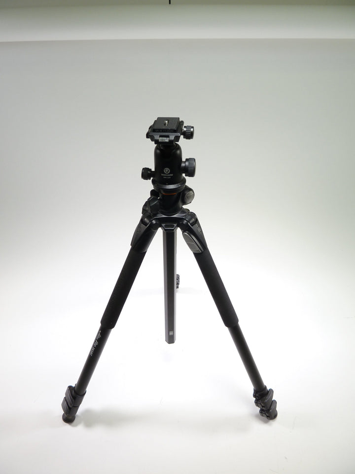 Vanguard Alta Pro 263AT Tripod with SBH-100 Head Tripods, Monopods, Heads and Accessories Vanguard Vanguard263AT