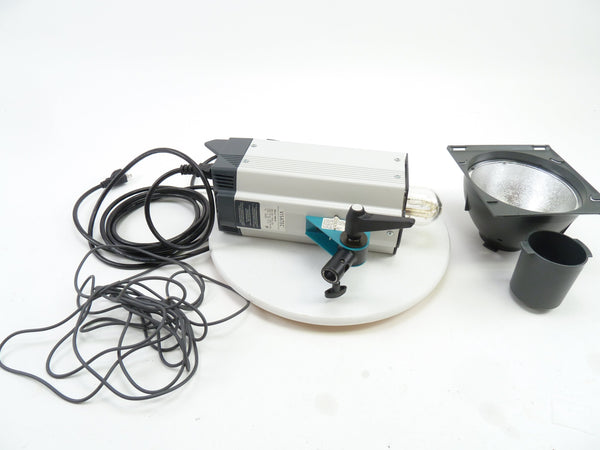 Visatec Solo 1600B Monolight with Reflector and Cords Studio Lighting and Equipment - Monolights Visatec 1132301
