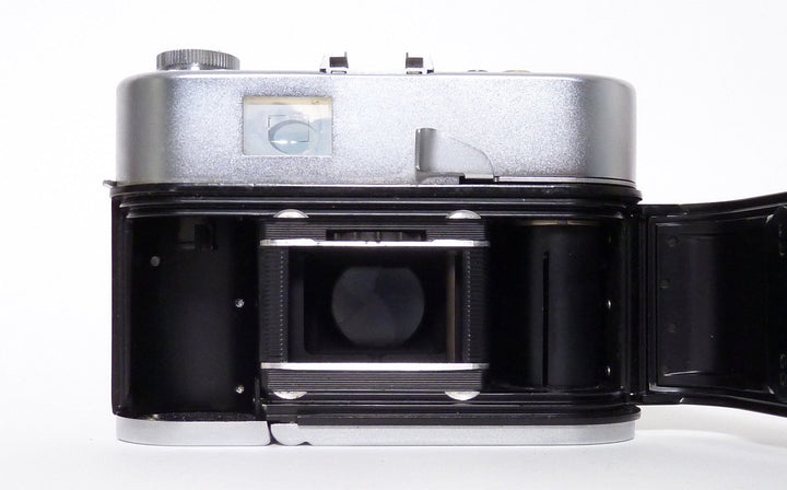Voigtlander Vitomatic II with Color Skopar 50mm F2.8 35mm Film Cameras - 35mm Rangefinder or Viewfinder Camera Voigtlander VVIICS