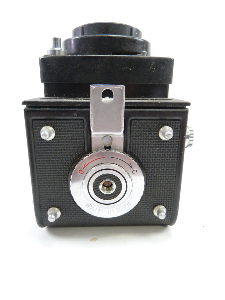 Yashica Mat 124 being sold AS IS Medium Format Equipment - Medium Format Cameras - Medium Format TLR Cameras Yashica 4302401