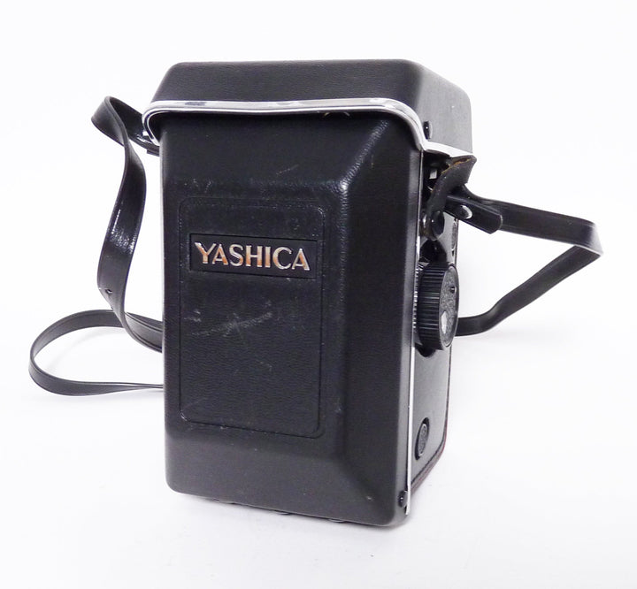 Yashica Mat-124 G with Case in Box Medium Format Equipment - Medium Format Cameras - Medium Format 6x6 Cameras Yashica 177715