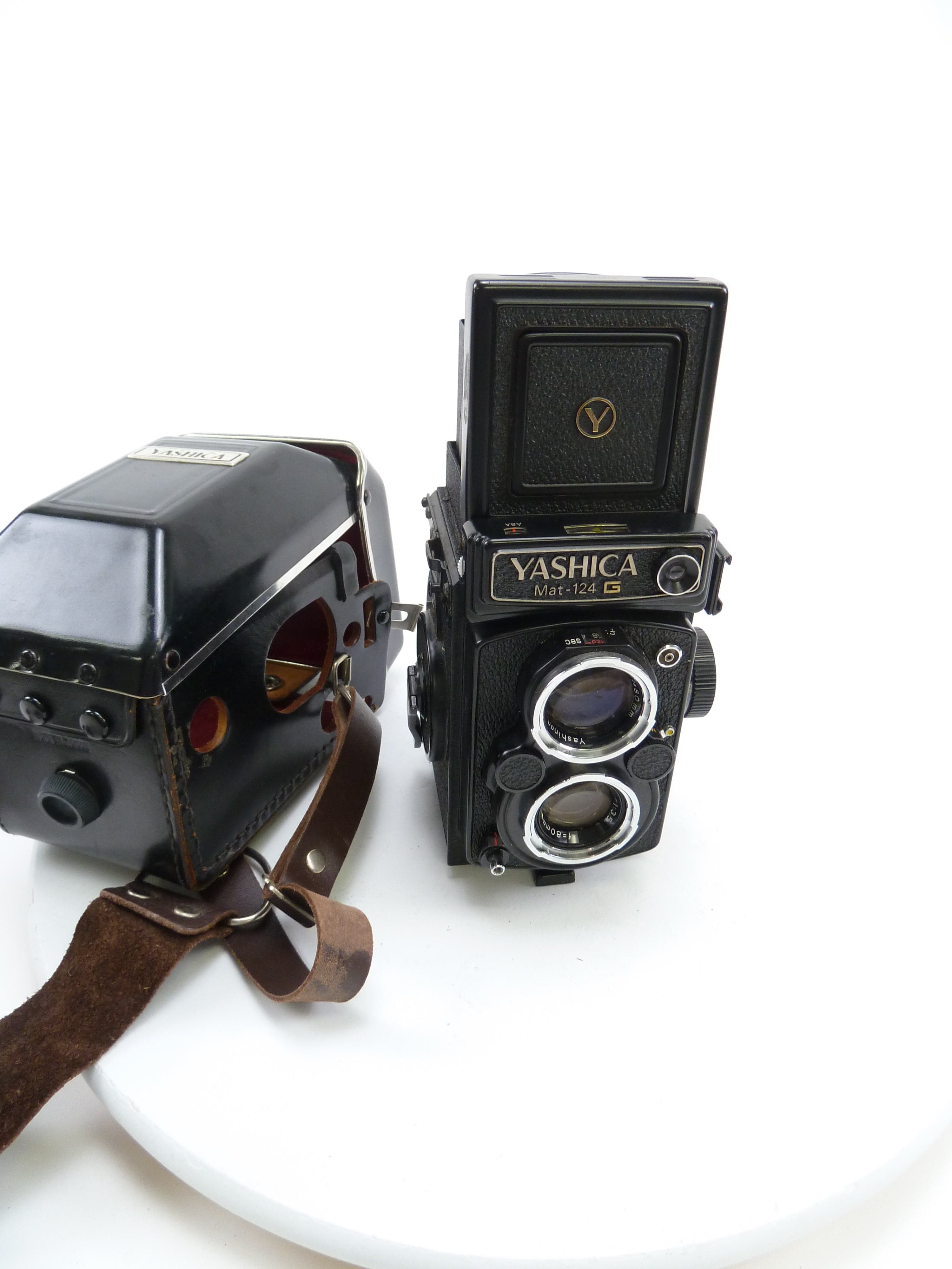 Yashica Mat 124G Twin Lens Reflex Camera – Camera Exchange