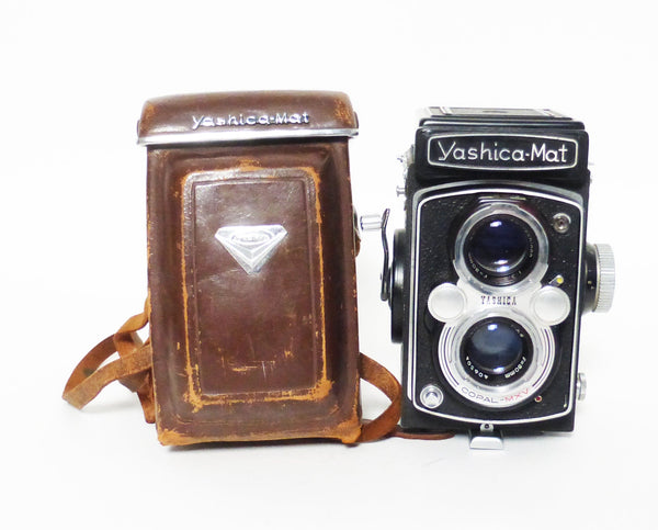 Yashica-Mat TLR Camera - Parts or Repair Only Medium Format Equipment - Medium Format Cameras - Medium Format TLR Cameras Yashica 3031128