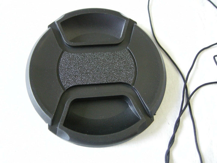 55mm Center Pinch Front Lens Cap with Cap Keeper String for Mamiya, Nikon, Canon Caps and Covers - Lens Caps Generic CAP55MM