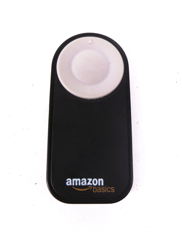 Amazon Basics Wireless Remote Control Shutter Release for Nikon Digital SLR Camera Remote Controls and Cables - Wireless Camera Remotes Amazon Basics B003L1ZYZ6