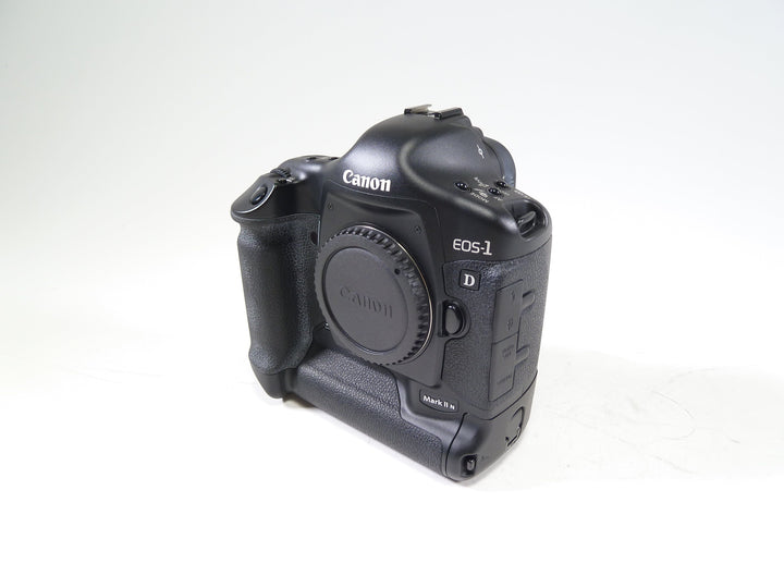 Canon 1D Mark II N Body Shutter Count N/A Digital Cameras - Digital SLR Cameras Canon 420387