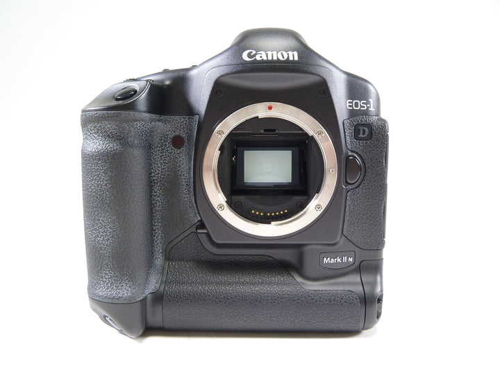 Canon 1D Mark II N Body Shutter Count N/A Digital Cameras - Digital SLR Cameras Canon 420387