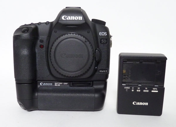 Canon 5D Mark II with BG-E6 Grip - Shutter Count 4117 Digital Cameras - Digital SLR Cameras Canon 292150438