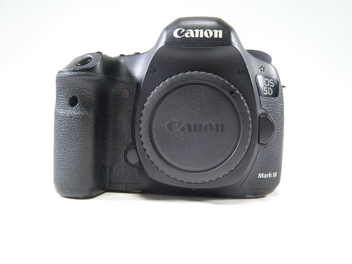 Canon 5D Mark III Body Shutter Count 228187 Digital Cameras - Digital SLR Cameras Canon 152027004302