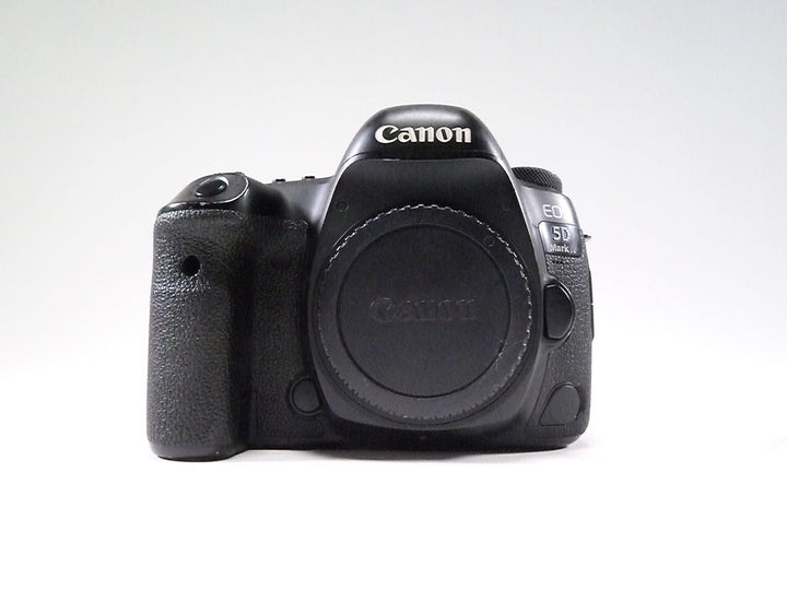 Canon 5D Mark IV Body Shutter Count 137753 Digital Cameras - Digital SLR Cameras Canon 032022007702