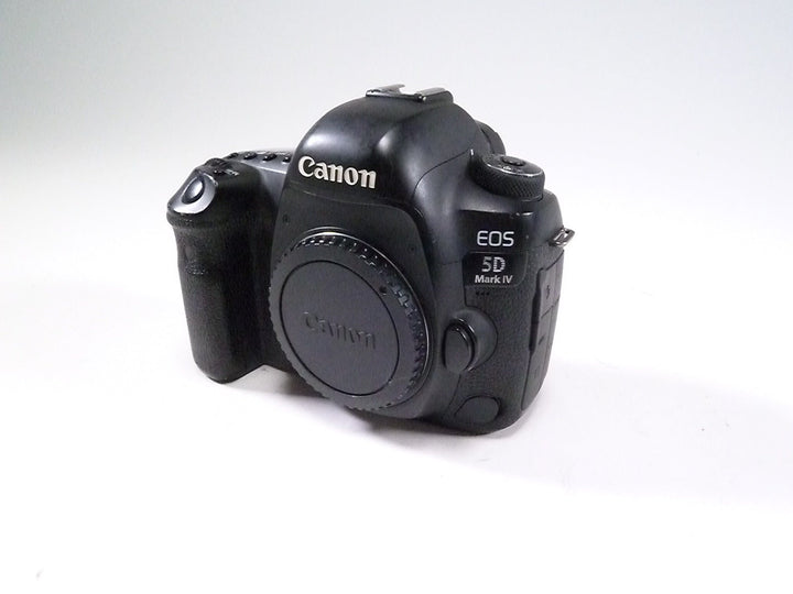 Canon 5D Mark IV Body Shutter Count 137753 Digital Cameras - Digital SLR Cameras Canon 032022007702