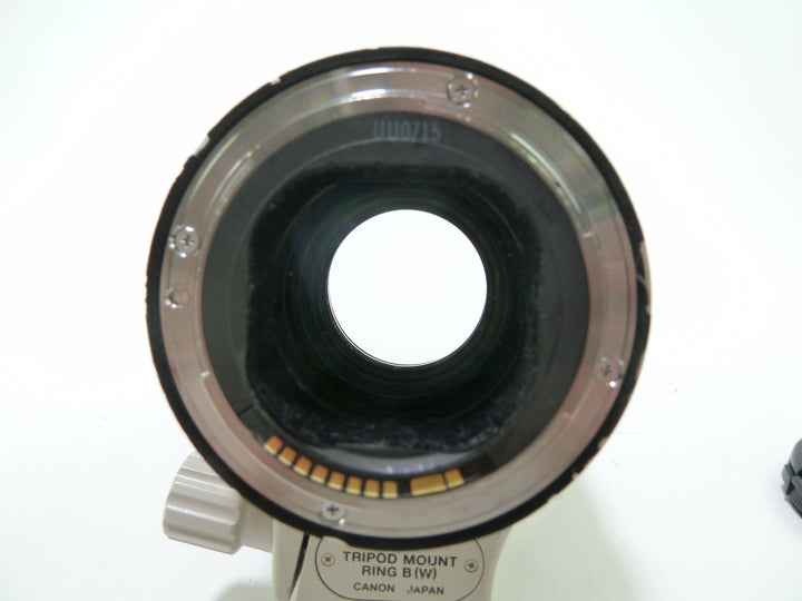 Canon 70-200mm f/2.8 L IS USM EF Zoom Lens Lenses - Small Format - Canon EOS Mount Lenses - Canon EF Full Frame Lenses Canon 355579